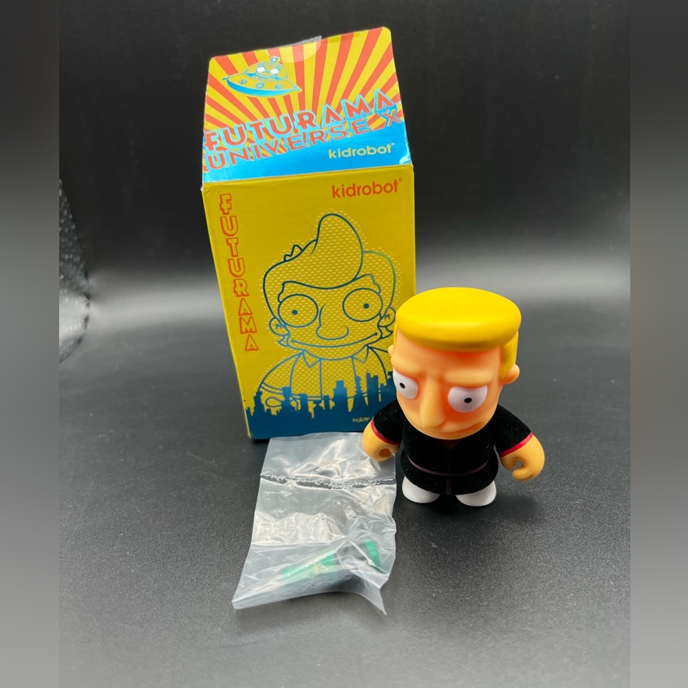 Kidrobot Futurama Universe X Zapp 3” Figure Bland Box